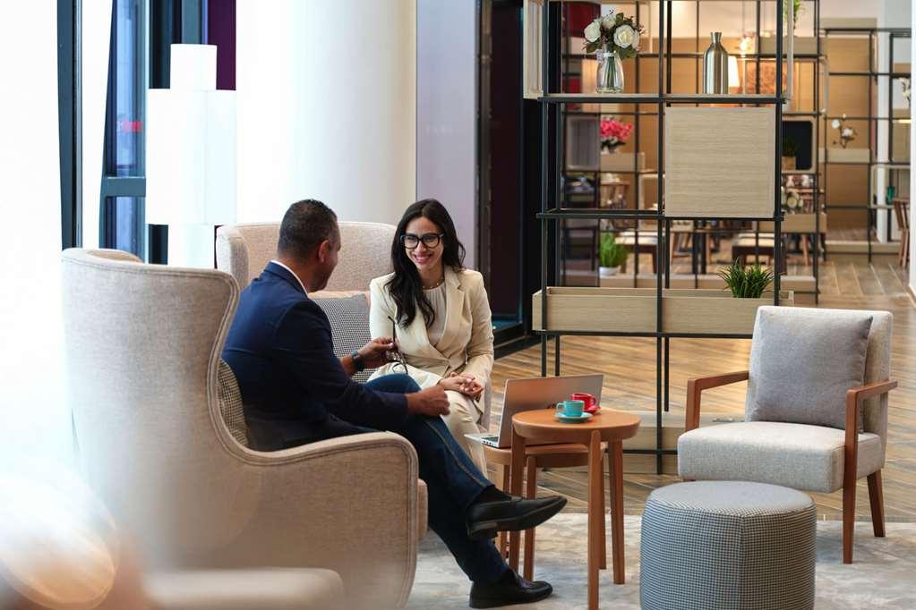 Intercityhotel Маскат Интерьер фото