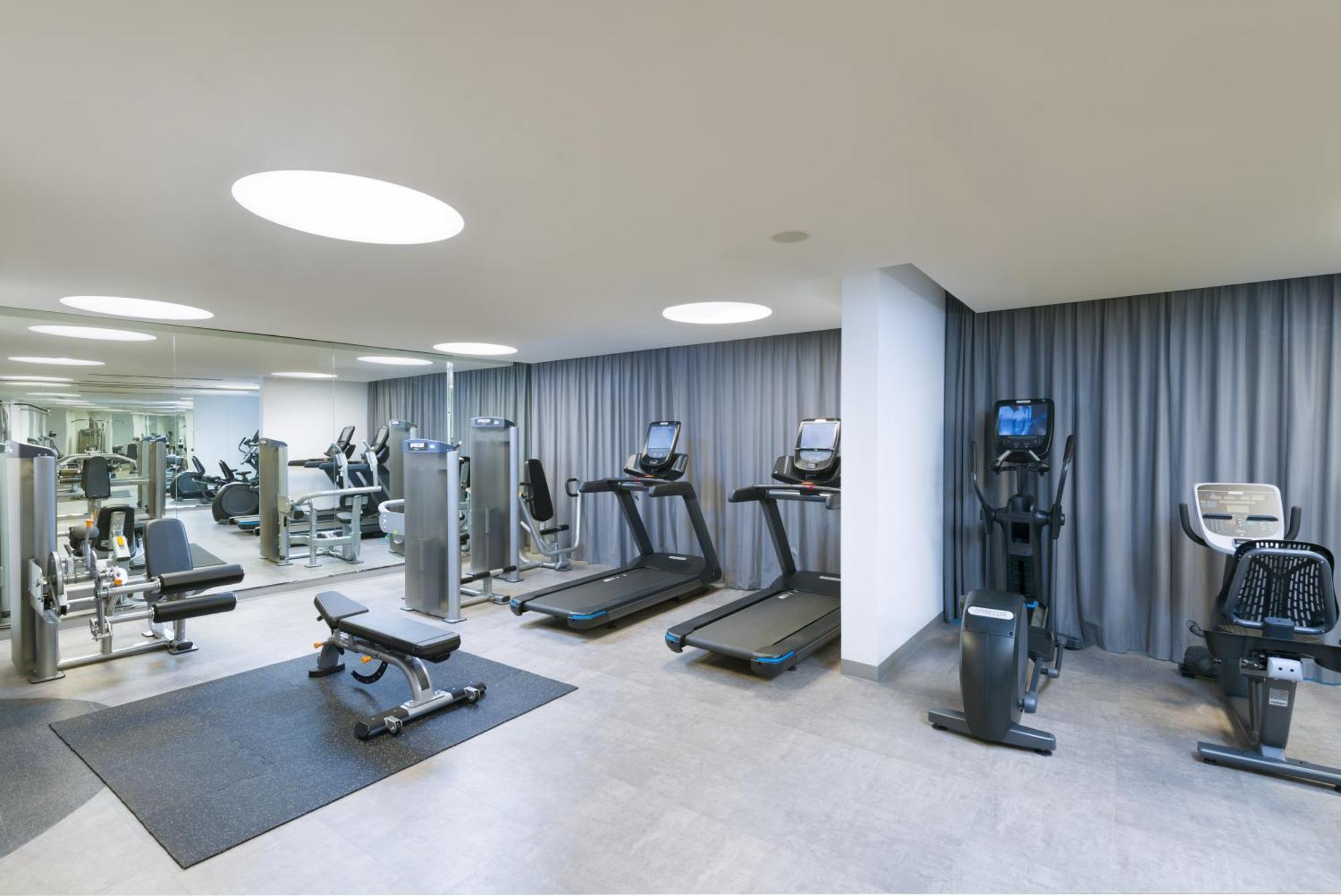 Intercityhotel Маскат Экстерьер фото