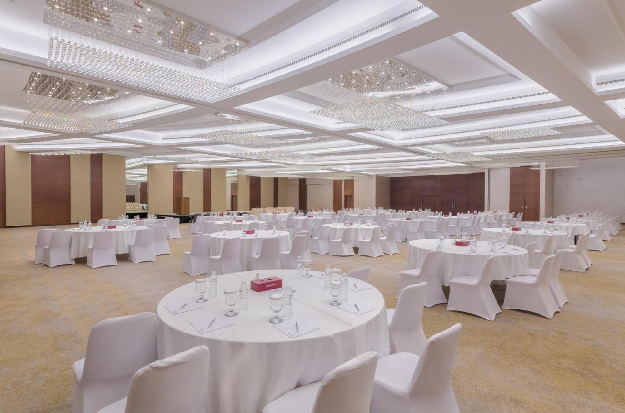 Intercityhotel Маскат Экстерьер фото